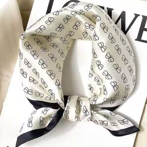 NWOT Black and White Butterfly Print Satin Scarf